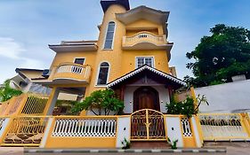 The Royal Kanaka